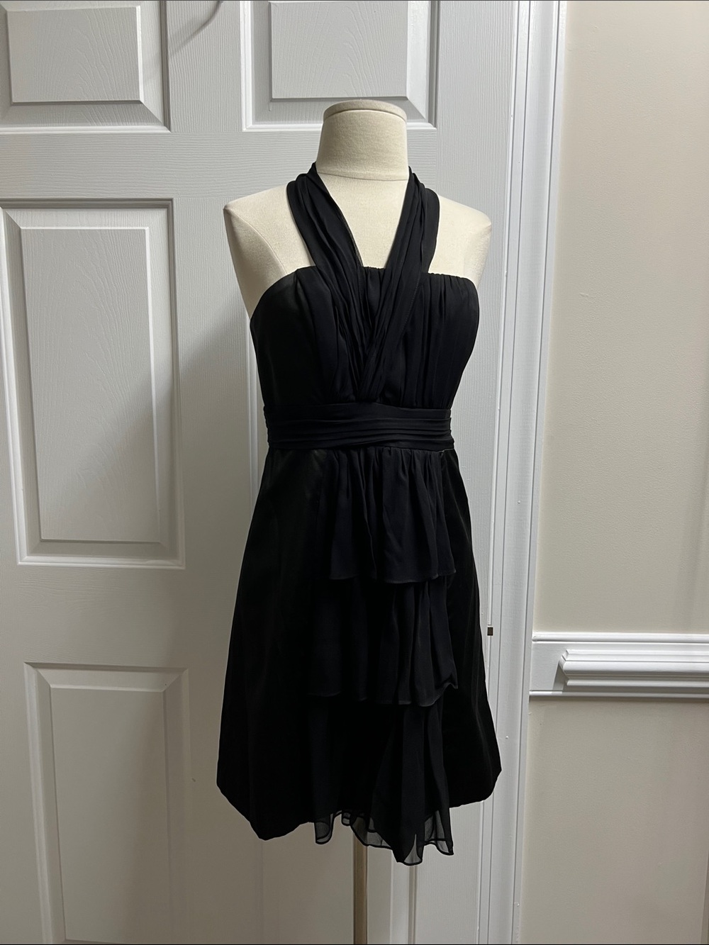 Nancy Rose Performance Black Halter Ruffled silk Dress sz 6 strapless
